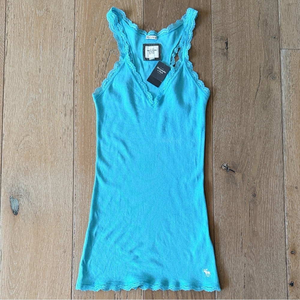 Abercrombie Y2K Lace Trim Cami Blue Racerback Tank Top Size M NWT